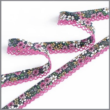 Schrägband mit Häkelspitze - Blumen nachtblau/pink