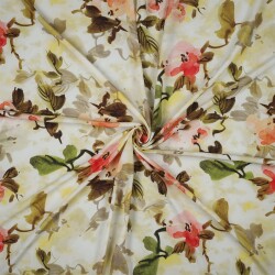 Viskose Popeline softpinke Blumen - creme