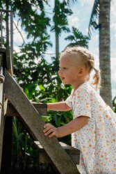 Musselin Digital bunte Blumenmischung - weiß