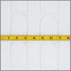 Strickstoff Zopfmuster elfenbein